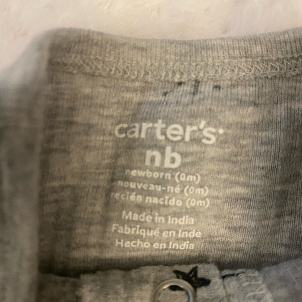 Carter’s Matching Set - Picture 3 of 5